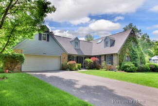 1162 Almond Ct, Naperville, IL 60540