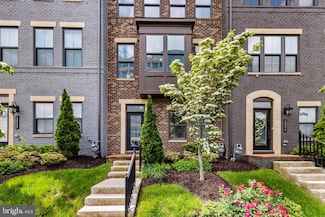 13244 Woodland Pond Place, Herndon, VA 20171