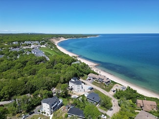 48 Menotomy Rd, Plymouth, MA 02360