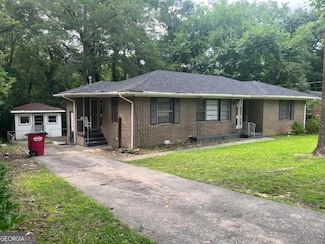 2526 Kensington Rd, Macon, GA 31211