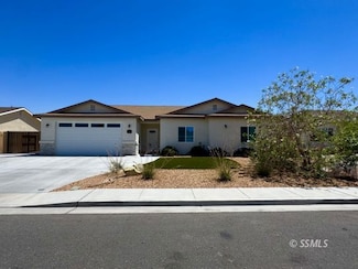 1022 Ocean Ave, Ridgecrest, CA 93555