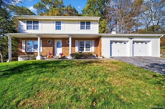 19 Sunset Terrace, Highland Mills, NY 10930