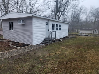 242 Bickford Dr, Algansee Township, MI 49036