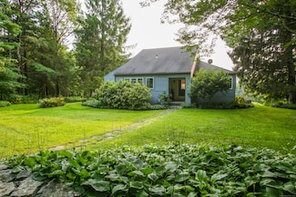 39 Treasure Hill Rd, South Kent, CT 06785