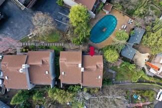 339 Ravenwood Place, Ashland, OR 97520