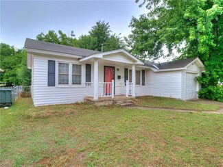 1109 Florence Dr, Edmond, OK 73034