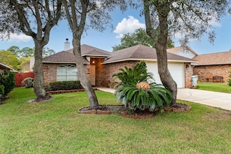 1709 Ivalea Cir, Navarre, FL 32566