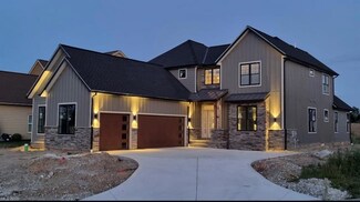 3550 Rembrandt Ln, Pepper Pike, OH 44124