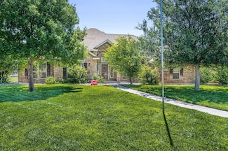 9151 Bridle Trails Dr, Amarillo, TX 79119