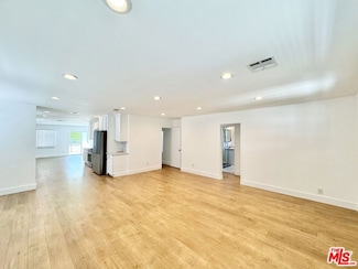 5937 Ranchito Ave, Van Nuys, CA 91401