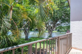651 Deer Creek Lake Point North Ln, Deerfield Beach, FL 33442