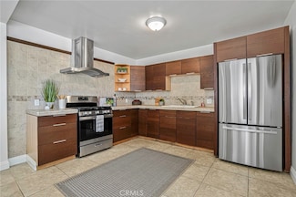 1711 S Grand Ave, San Pedro, CA 90731