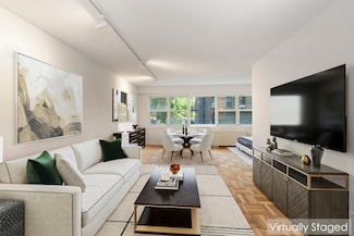 101 W 12th St Unit 3C, New York, NY 10011