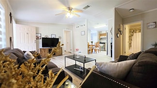 255 S Romero St, Clewiston, FL 33440