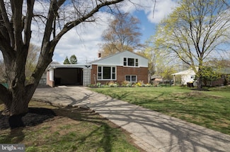 71 Elbow Ln, Lansdale, PA 19446