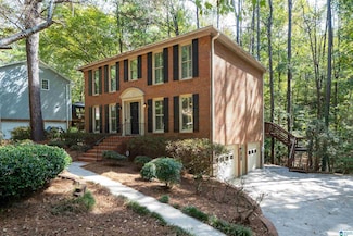 952 Tulip Poplar Ln, Hoover, AL 35244