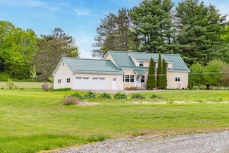 303 Williams Rd, Bradford, ME 04410