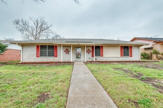 5217 Dazzle Dr, Dallas, TX 75232