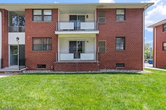 1300 Rock Ave Unit 2, North Plainfield, NJ 07060