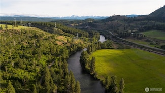 53 Highway 10, Cle Elum, WA 98922