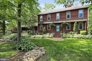 201 Laurence Dr, Moorestown, NJ 08057