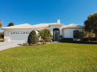 941 Chickadee Dr, Venice, FL 34285