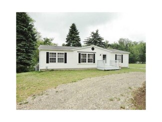 327 Denney Rd, Uniontown, PA 15401