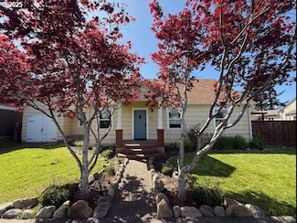 351 Juniper St, Junction City, OR 97448