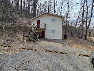 6700 Shingle Ridge Rd SW Unit 8A, Roanoke, VA 24018