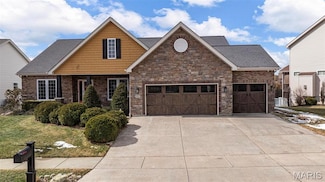 322 Pointe Loma Blvd, Lake Saint Louis, MO 63367