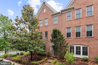 3357 Kemper Rd, Arlington, VA 22206