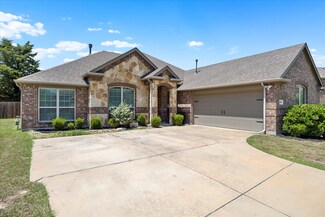 4917 Westlake Dr, Garland, TX 75043