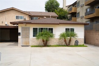 7913 Howe St, Paramount, CA 90723