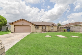 3803 Lochmire Ln, Houston, TX 77039