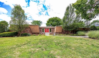 361 Sir Lawrence Dr, Hamilton, OH 45013