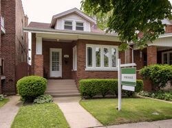 2545 W Hutchinson St, Chicago, IL 60618