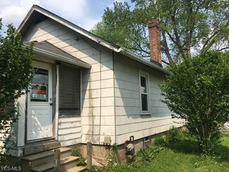 340 Hobart Rd, Leavittsburg, OH 44430