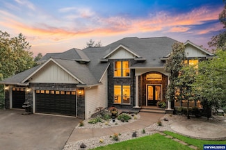 846 55th Ave NW, Salem, OR 97304