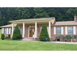 216 Blair Ave NE, Wise, VA 24293