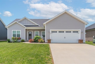651 Mcintyre St, Bowling Green, KY 42101