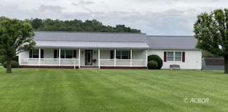 47928 Tornado Rd, Racine, OH 45771