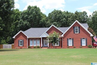 1278 Avalon Ln, Anniston, AL 36207