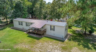 413 Fawn Dr, Hampstead, NC 28443