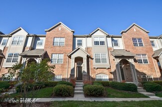6816 Meadow Ln, Morton Grove, IL 60053