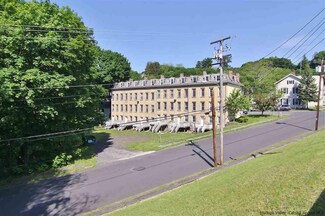 76 Spring St, Kingston, NY 12401