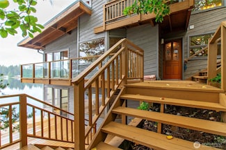 6511 27th Ln SE, Lacey, WA 98503