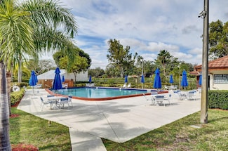 3109 San Clara Dr Unit 9C, Delray Beach, FL 33445