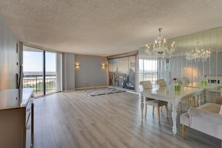 1502 Harmon Cove Tower Unit 1502, Secaucus, NJ 07094