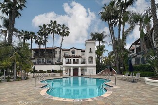 2919 Ballesteros Ln, Tustin, CA 92782