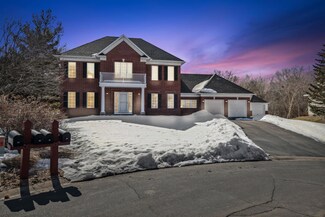 1716 Stonepine Cir, Hudson, WI 54016
